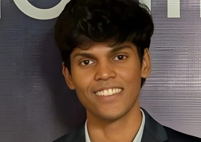 Hyderabad IIT Student Got 2.5cr job package